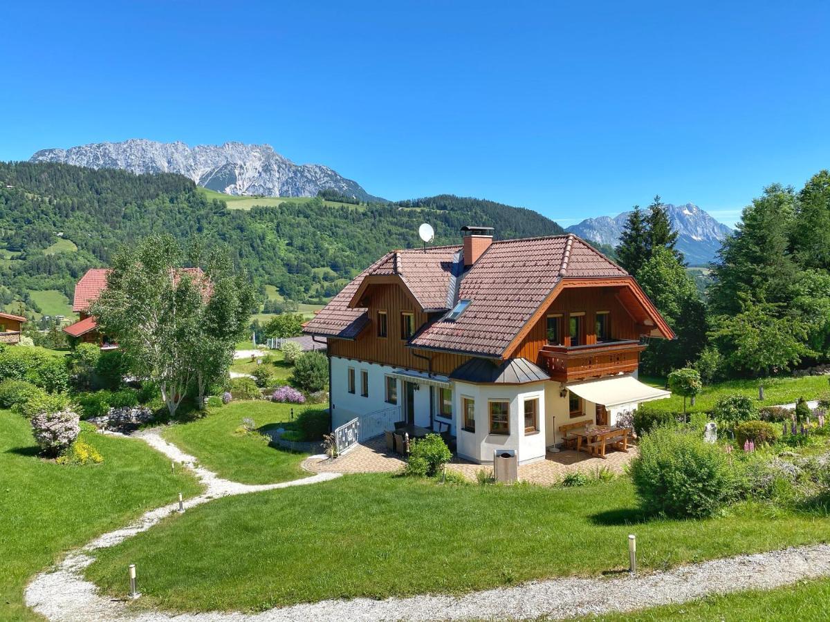 Ferienhaus Schaller Am Galsterberg プルークガーン エクステリア 写真