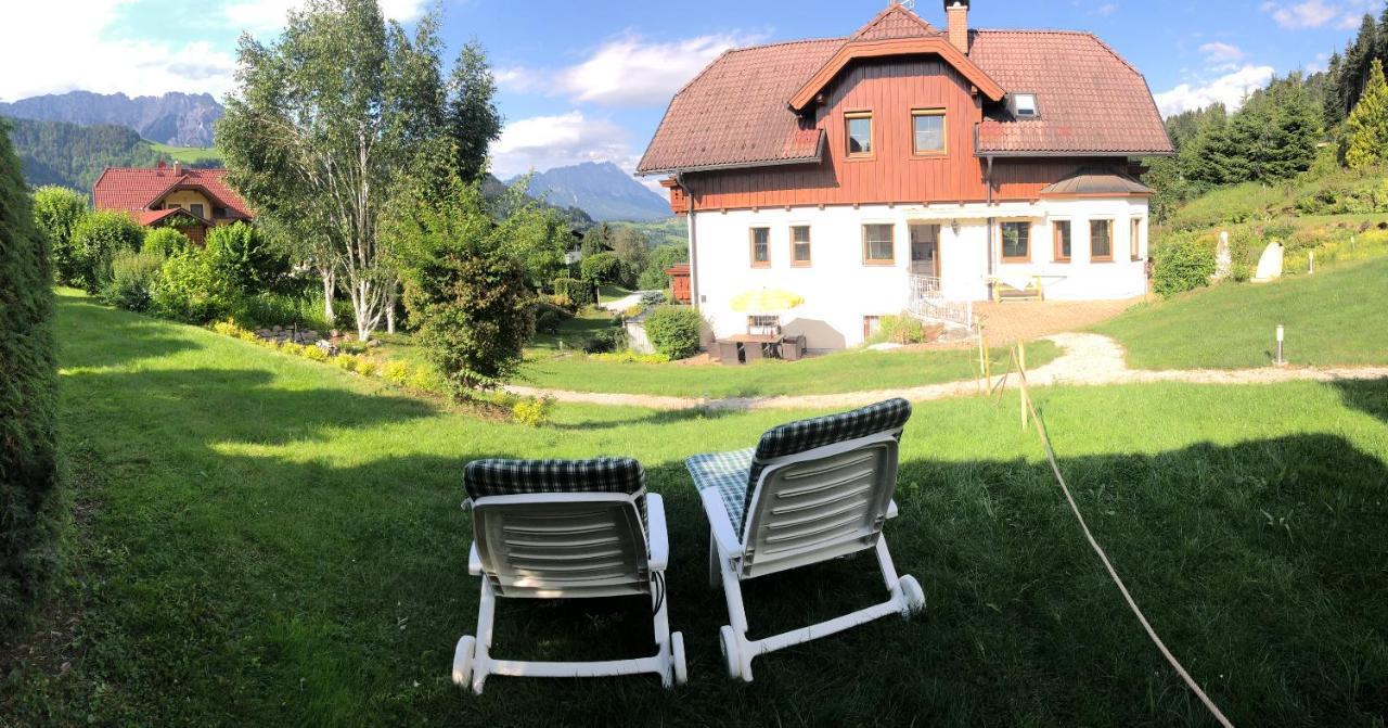 Ferienhaus Schaller Am Galsterberg プルークガーン エクステリア 写真