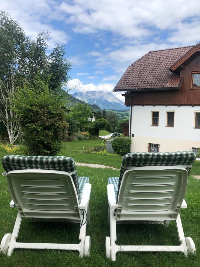 Ferienhaus Schaller Am Galsterberg プルークガーン エクステリア 写真