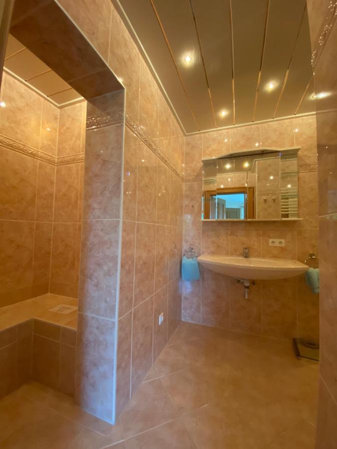 Ferienhaus Schaller Am Galsterberg プルークガーン エクステリア 写真